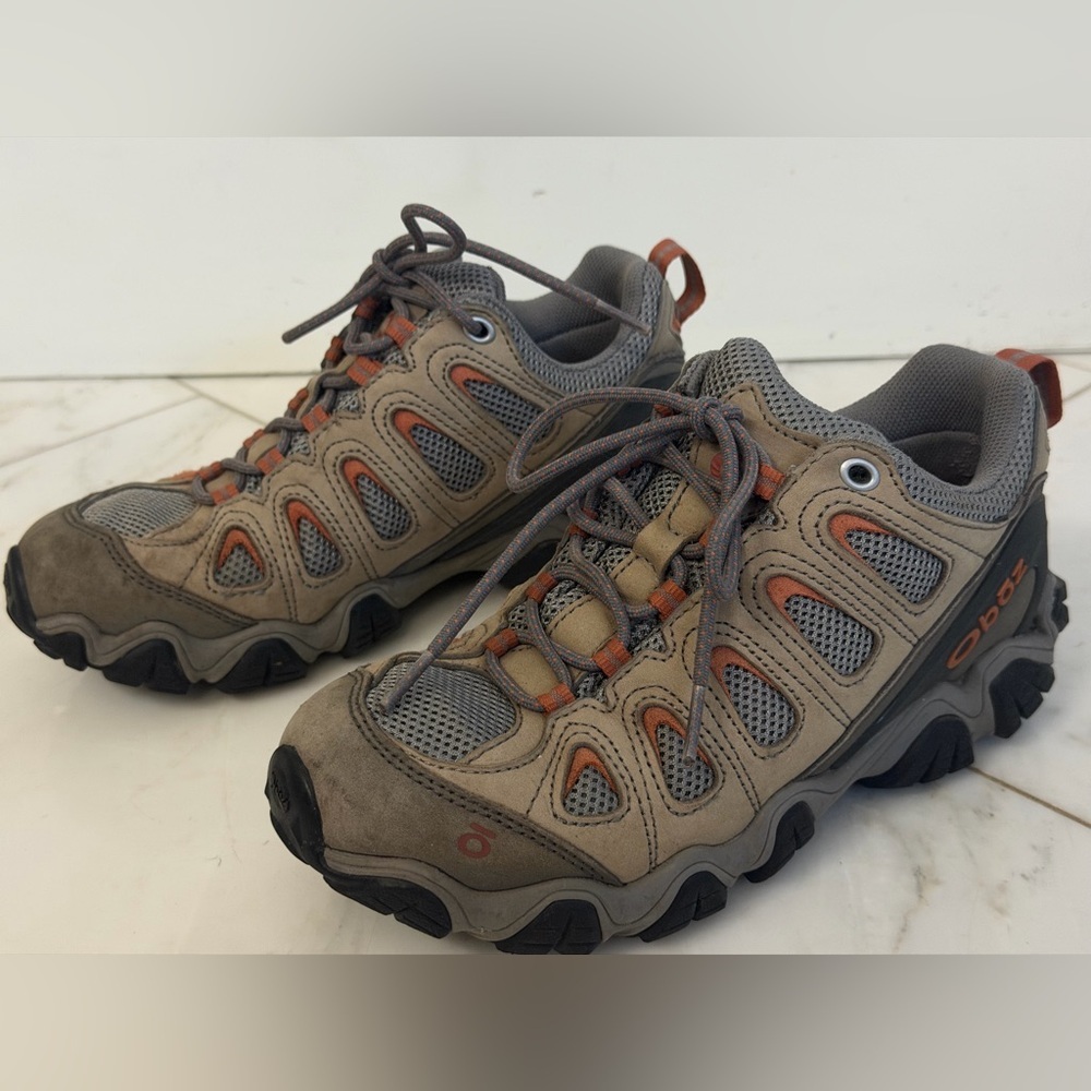 Oboz Women’s 8 Mesh and Leather Brown Gray Low Top Grippy Comfort Hiking Shoes